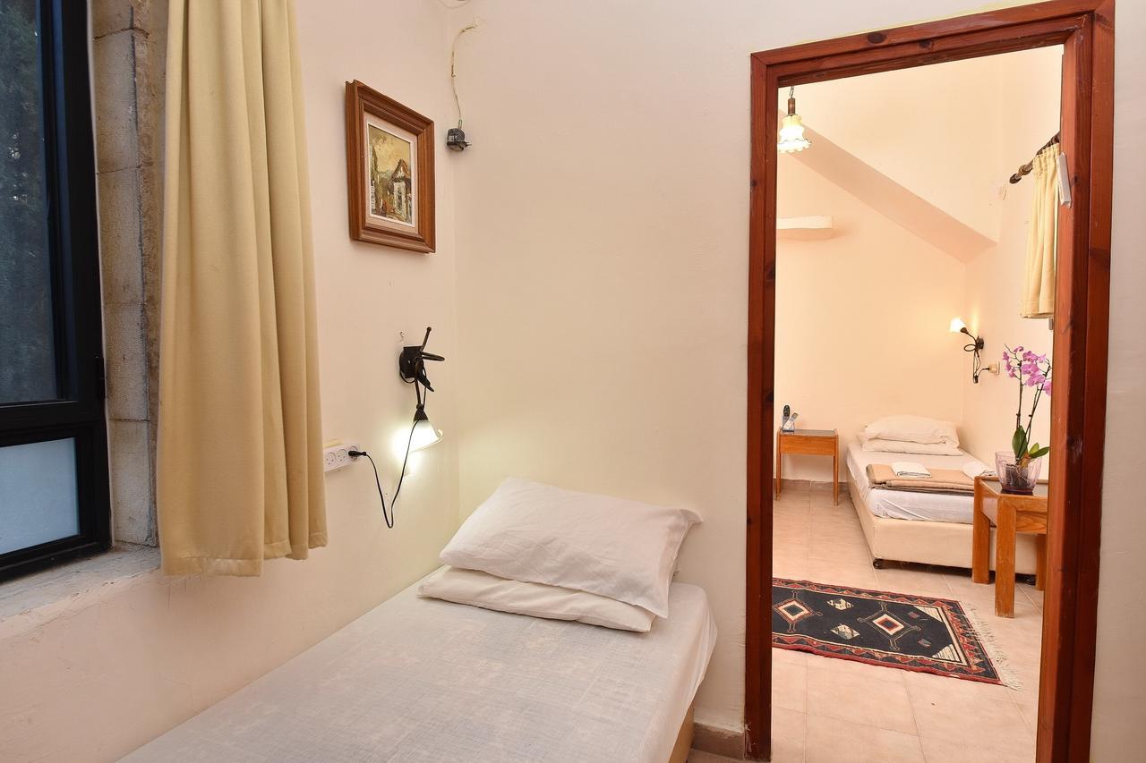 Carmel Hotel Safed Extérieur photo